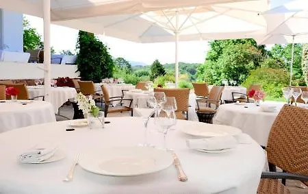 호텔 Briketenia 4*