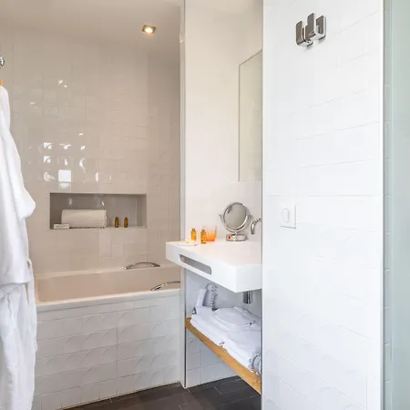 Briketenia 호텔 4*