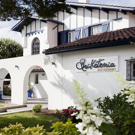 Briketenia 호텔 4*