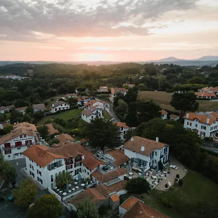 Briketenia Hotell 4*