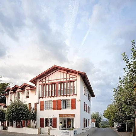 Briketenia 4*